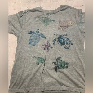 Women’s multicolor turtle shirt